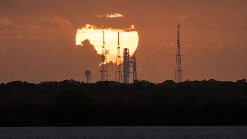 Racheta superlună Artemis I de la NASA va face un alt test înainte de lansare în iunie Racheta superlună Artemis I de la NASA va face un alt test înainte de lansare în iunie