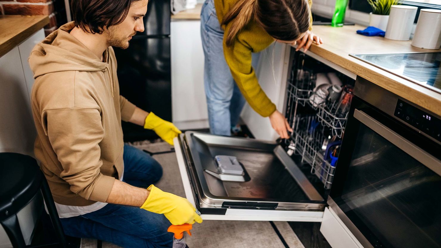 underscored dishwasher cleaning