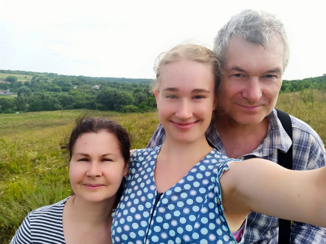 Alla Renska, pictured here with her parents in Ukraine.