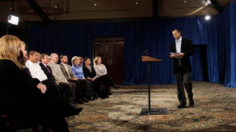 Woods approaches the podium to make a statement on February 19, 2010.