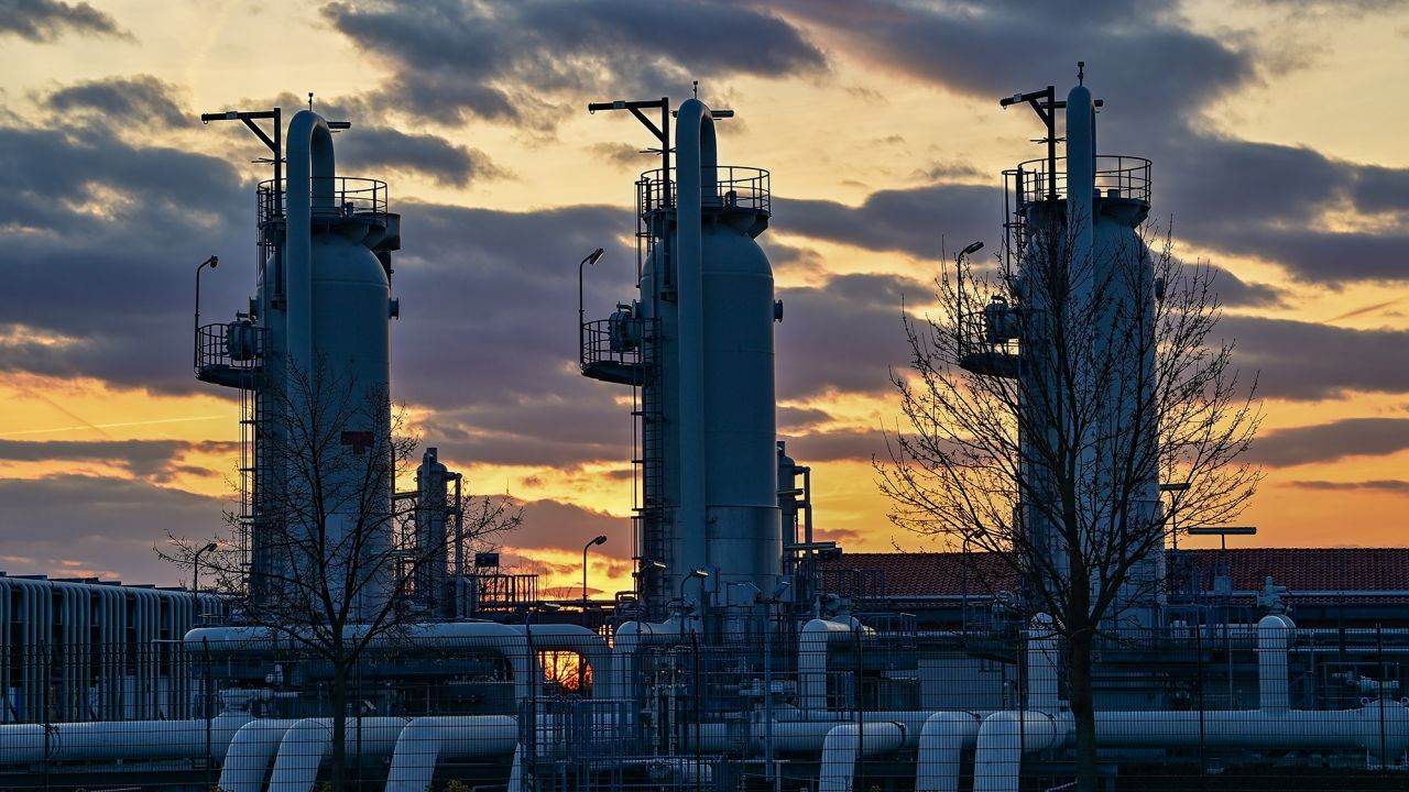 Gascade Gastransport's natural gas compressor station, seen here on March 29, 2022, in Mallnow, Germany, near the Polish border, mainly receives Russian natural gas. From its source to its point of use, the natural gas travels several thousand kilometers in the "Jagal" pipeline.
