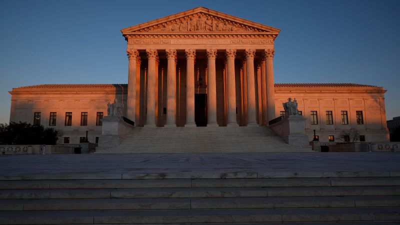 here-s-what-the-shadow-docket-is-and-how-the-supreme-court-uses-it