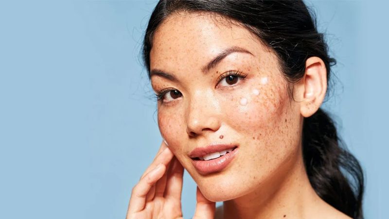 Skinimalism: The Newest Beauty Trend For Simple Skin Care Explained ...