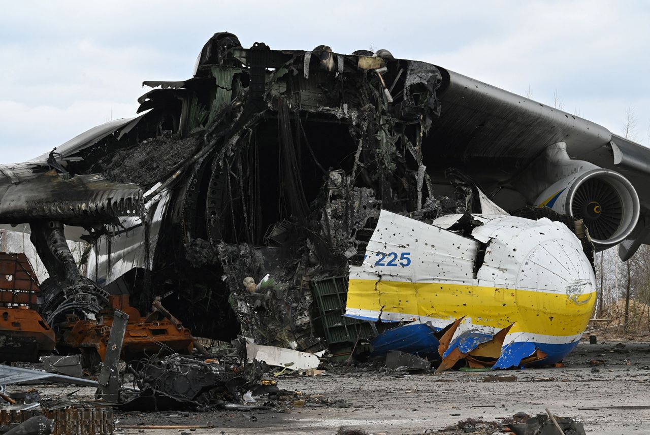 The Ukrainian Antonov An-225 "Mriya" cargo aircraft was destroyed during the Russian military invasion. 