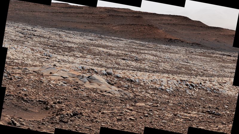 Curiosity rover comes up against dangerous 'scaly' terrain on Mars