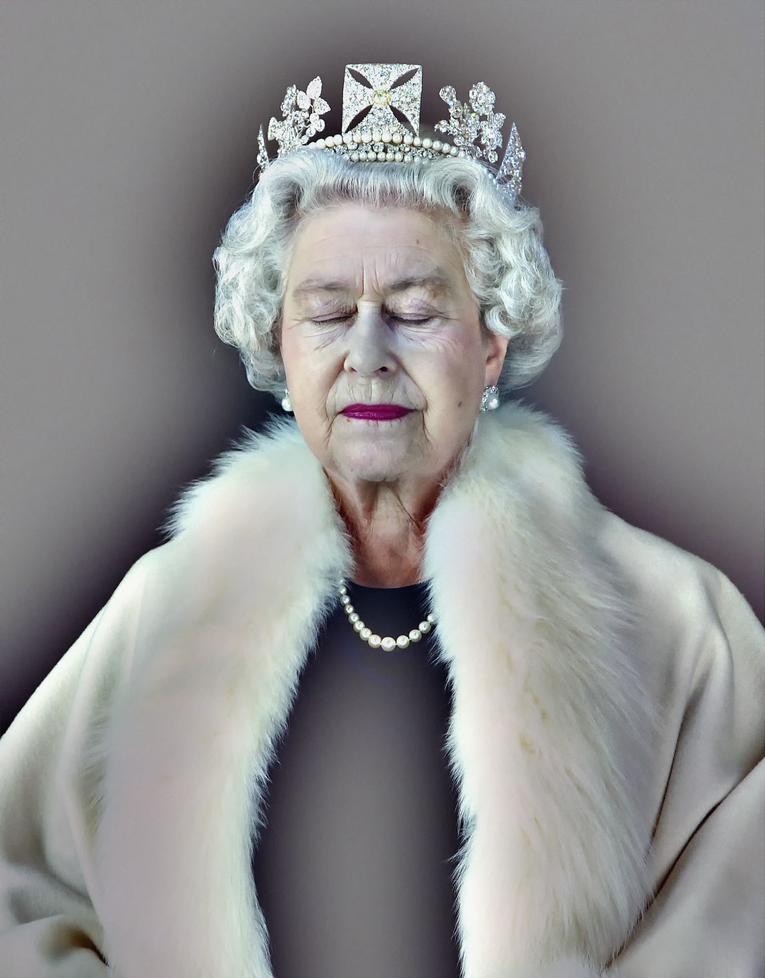UK-based artist Chris Levine's portrait of Queen Elizabeth II titled "Lightness of Being."