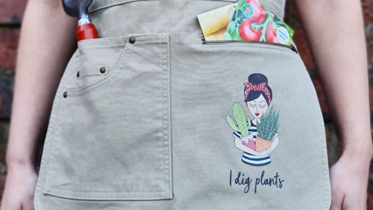 Her favorite pastime is gardening? We have the perfect gift for Mom. She'll  love this uniqu…