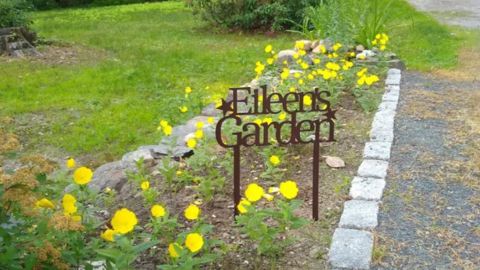 MyMetalWorks Personalized Garden Sign