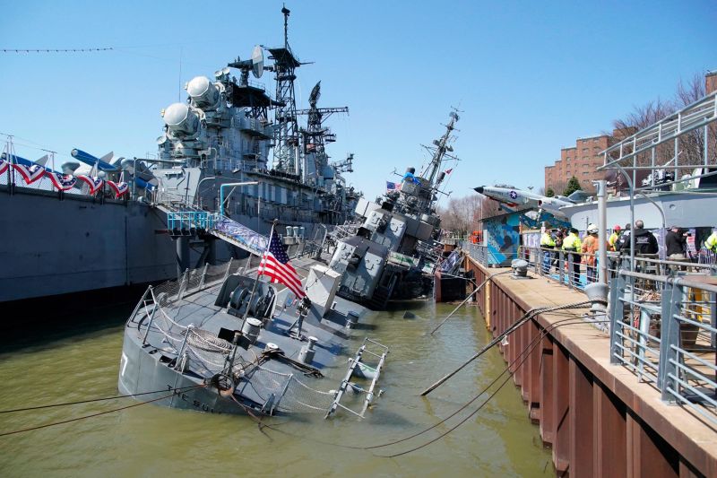 USS The Sullivans WWII Era Ship Tilting Into Lake Erie In Buffalo New   220414175415 01 Buffalo Wwii Era Destroyer Sinking 