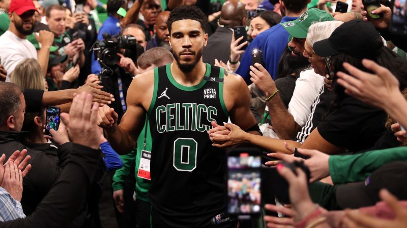 Jayson Tatum entre dans l'histoire des Celtics en battant les Nets