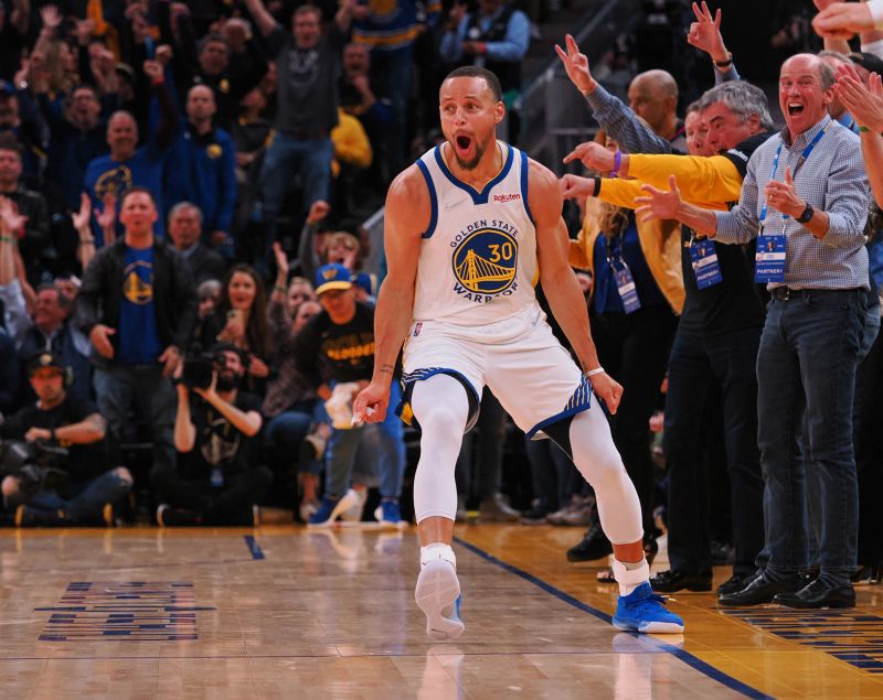 Steph Curry torches Denver Nuggets as Golden State Warriors extend lead in playoff series CNN