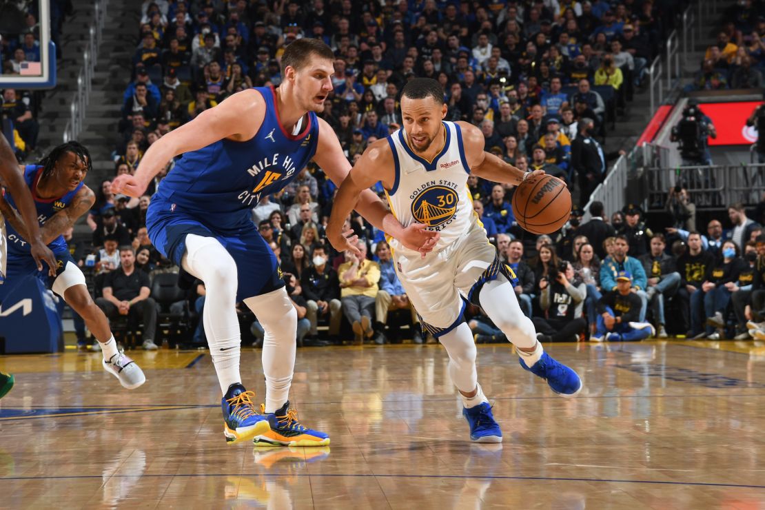 Steph Curry torches Denver Nuggets as Golden State Warriors extend lead ...