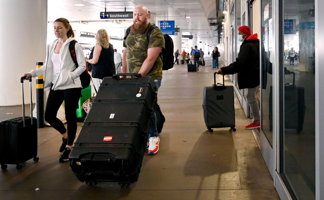 Air passengers in the United States are no longer required to wear a mask.