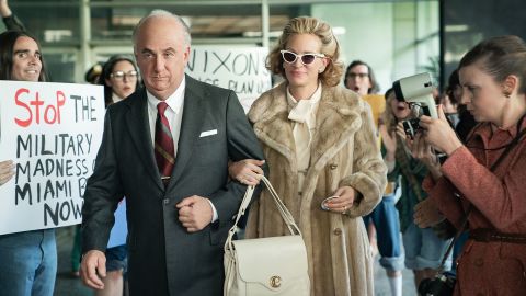 Sean Penn and Julia Roberts as John and Martha Mitchell in 'Gaslit.'
