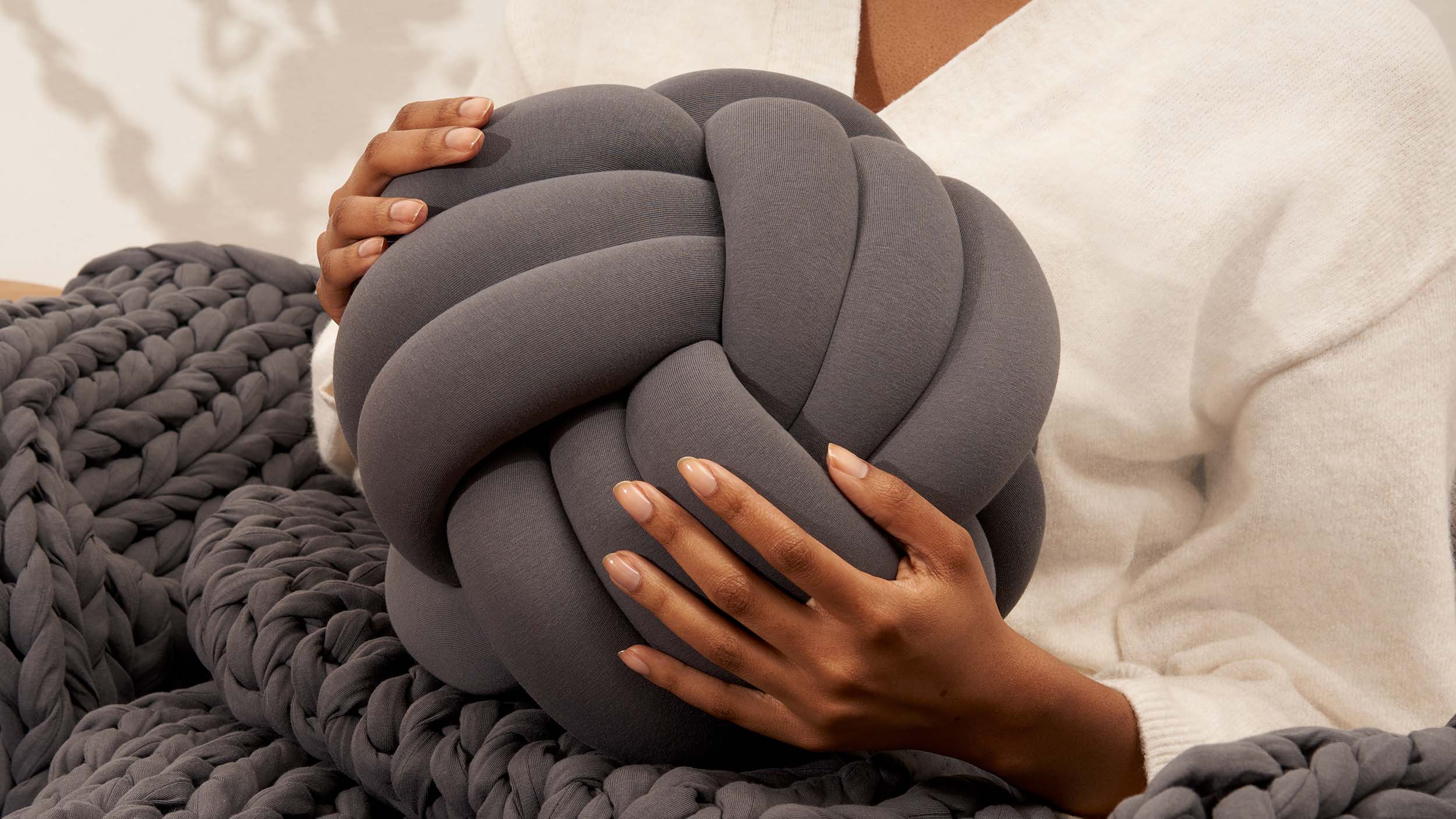 Bearaby Launches New Weighted Pillow Line