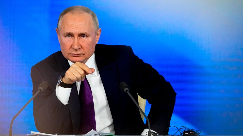 Opinion: Expect Putin to make a big announcement on May 9