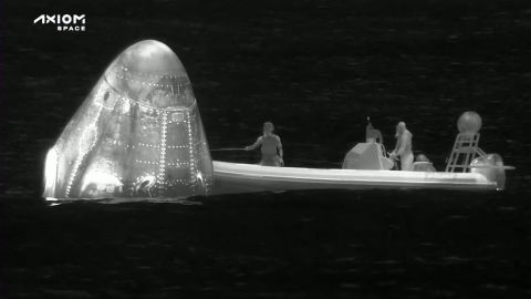 An infrared shot of the recovery crew.