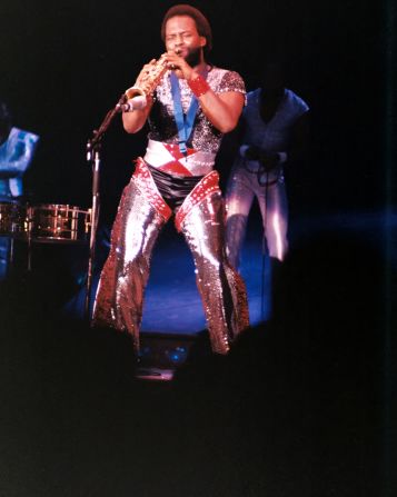 <a target="_blank">Andrew Woolfolk,</a> a longtime member of the band Earth, Wind & Fire?whose sweet signature instrument made songs like "September" impossible not to dance to, died on April 25, group member Philip Bailey announced. Woolfolk was 71.