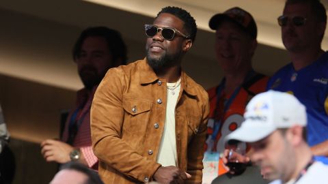 INGLEWOOD, CALIFORNIA - FEBRUARY 13: Comedian and actor Kevin Hart attends Super Bowl LVI between the Los Angeles Rams and the Cincinnati Bengals at SoFi Stadium on February 13, 2022 in Inglewood, California. 
