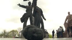 kyiv statue thumbnail lon orig na
