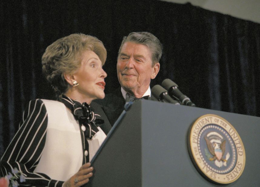 At the 1987 dinner, President Ronald Reagan called up his wife, Nancy, to say a few kind words to the press. After a pause she responded, "I'm thinking."