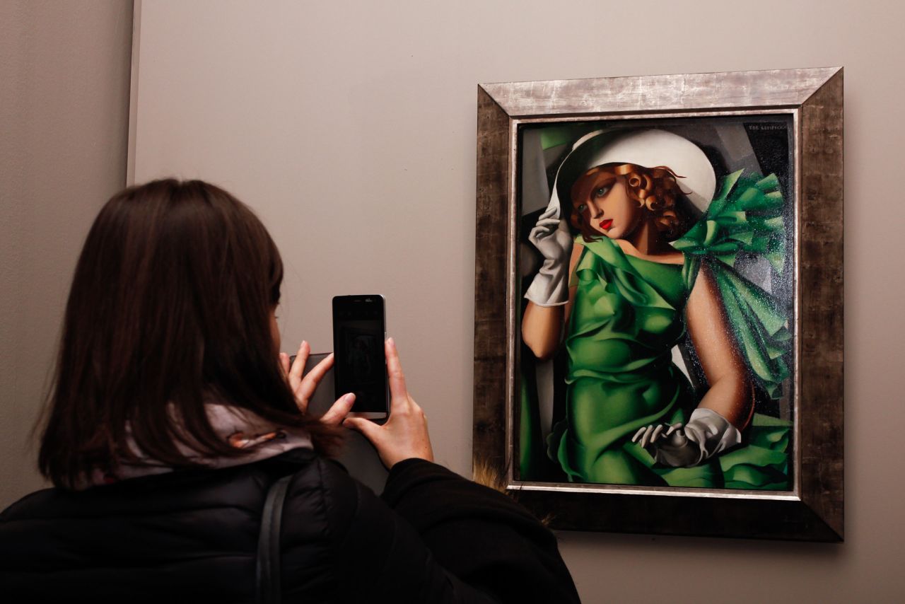 Tamara de Lempicka, "Young Lady with Gloves."