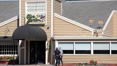 Olive Garden has made quite a comeback from spring 2020.