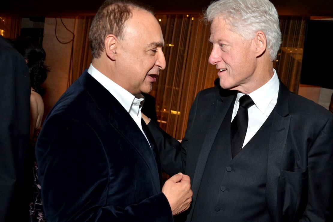 Len Blavatnik, left, and former US President Bill Clinton speak at a gala at Lincoln Center in New York in 2013.