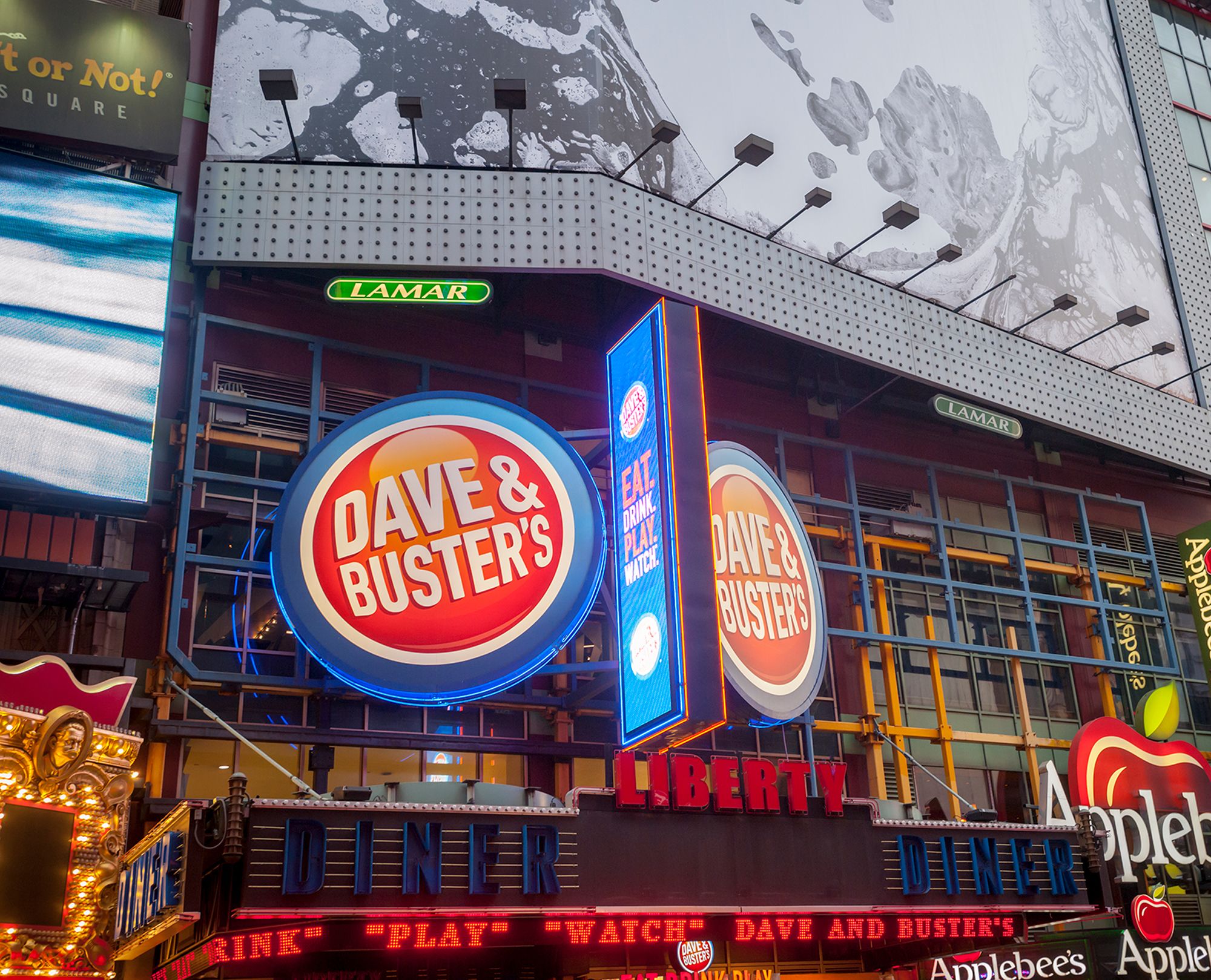 Dave & Buster's shares jump as revamped menu, new games boost sales