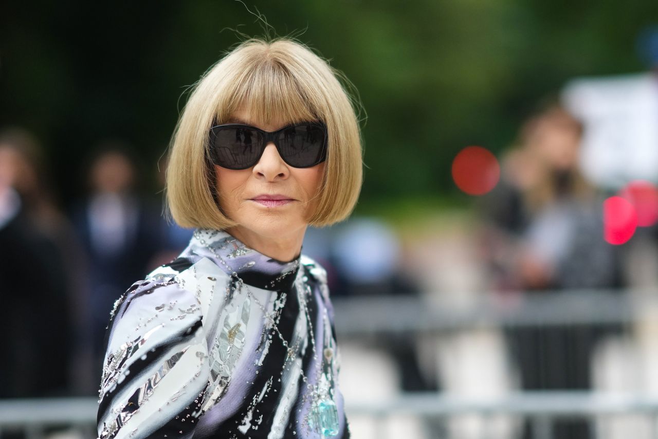 Anna Wintour Biography: 'Anna' Reveals An Unseen Side Of Fashion'S Most  Influential Figure | Cnn
