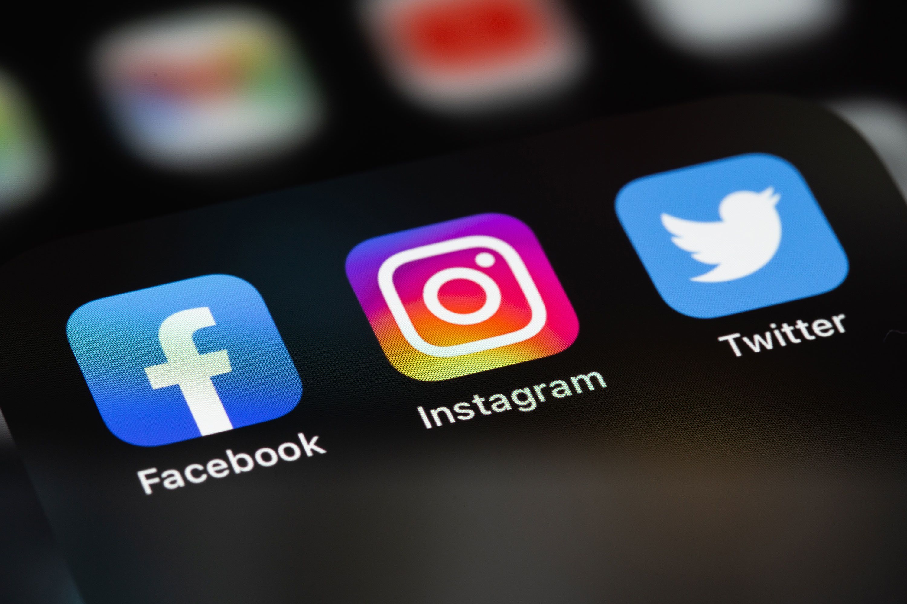 The Tik Tok Controversy on American Social Media - HubPages