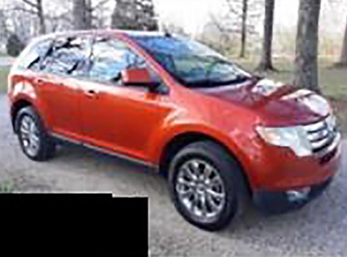 The gold/copper 2007 Ford Edge was the last car Vicky White and Casey White were believed to be last seen in on April 29, 2022. 