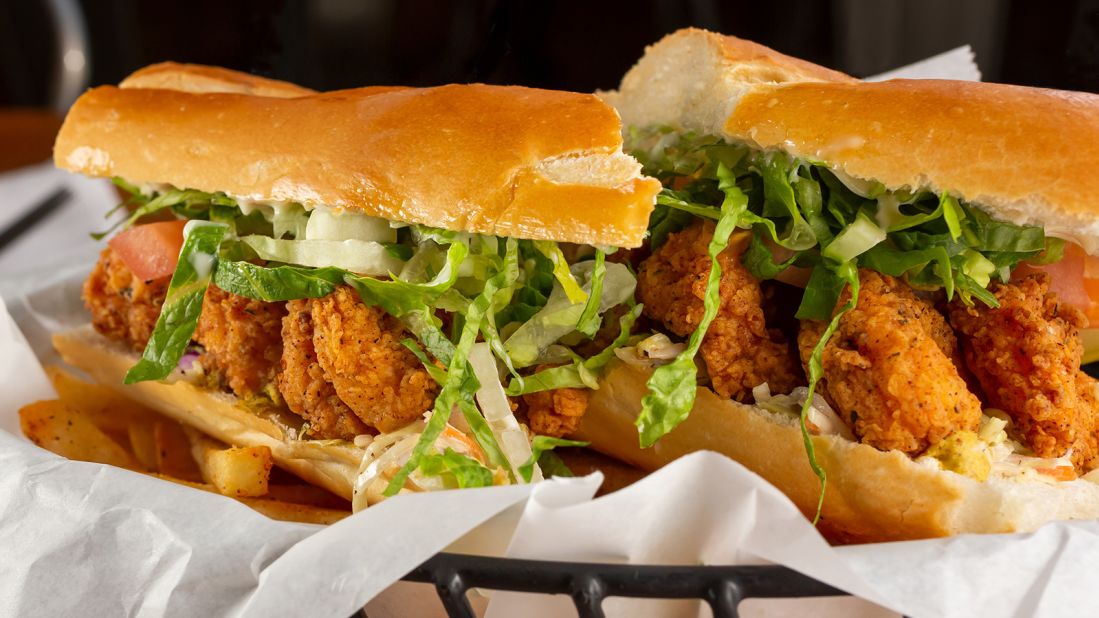 <strong>Po' boy, United States (New Orleans): </strong>NOLA strikes again, this time with the classic po'boy, which is stuffed with fried oysters (or perhaps fried shrimp or roast beef) and piled with lettuce, tomato and pickles