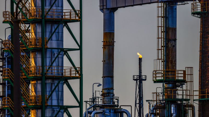 Opinion: Europe should call Russia’s bluff on energy