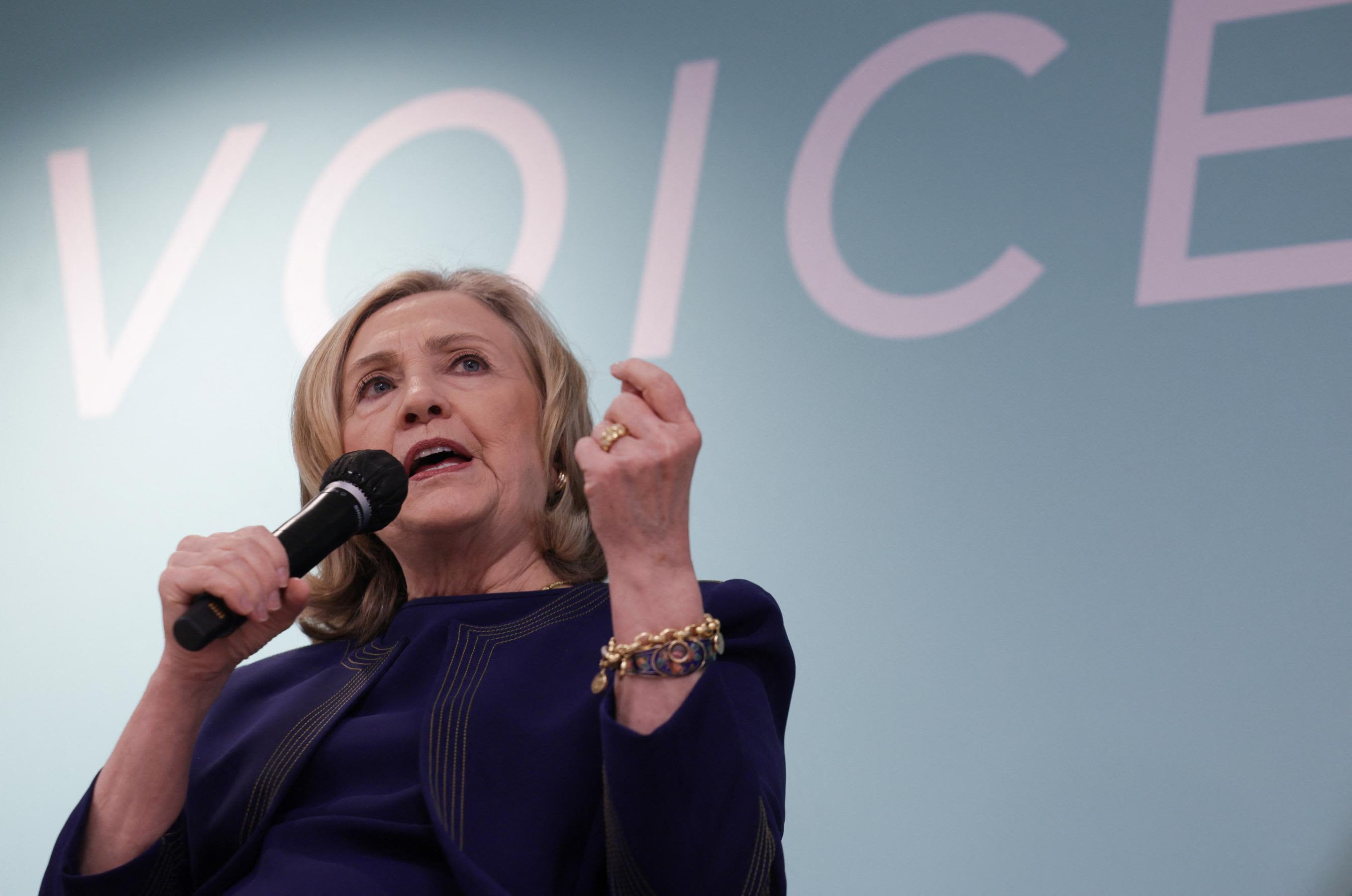 Hillary Clinton is stepping over the White House threshold in yet