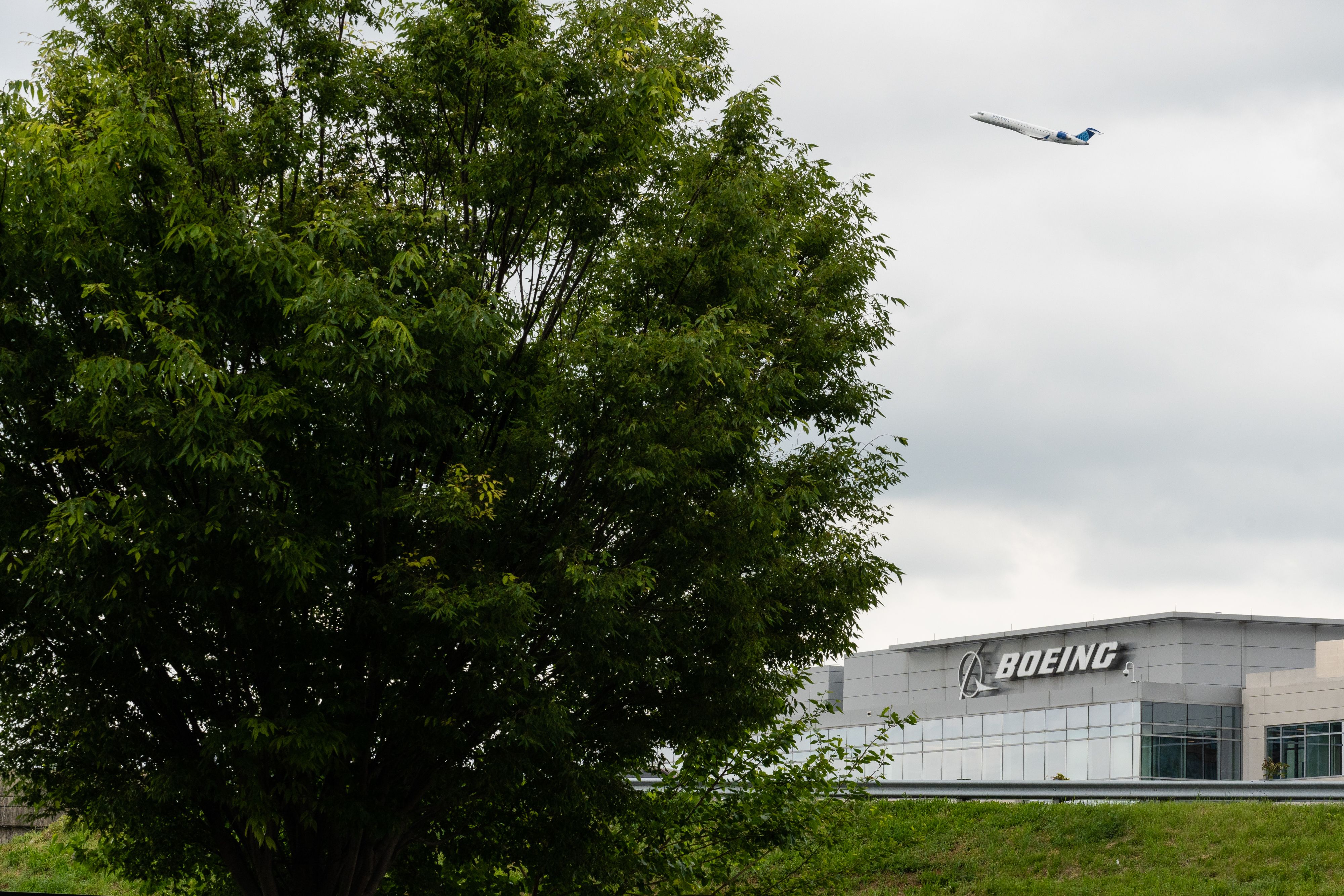 Boeing is losing the plane race. So it packed up and left for Washington