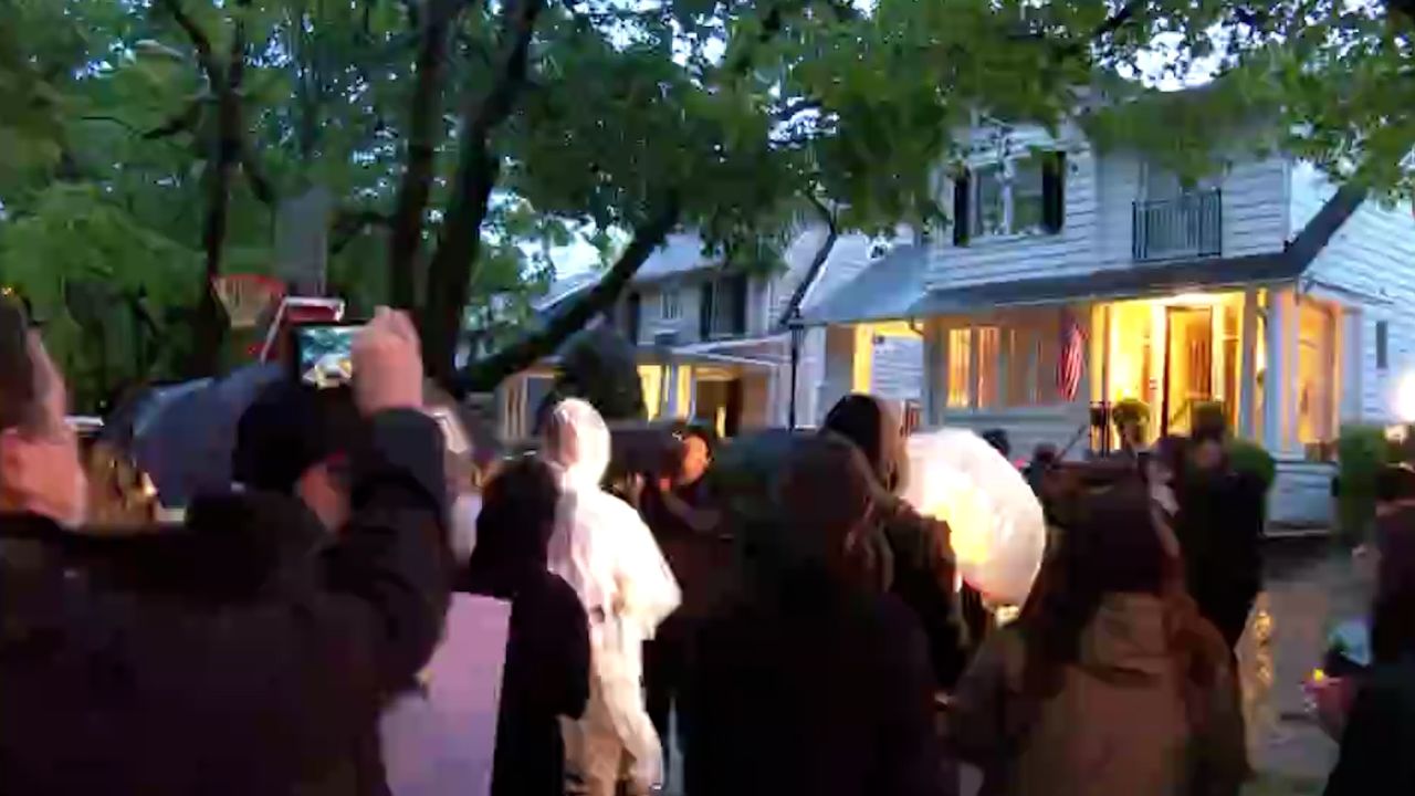 Abortion protests Kavanaugh house orig thumb