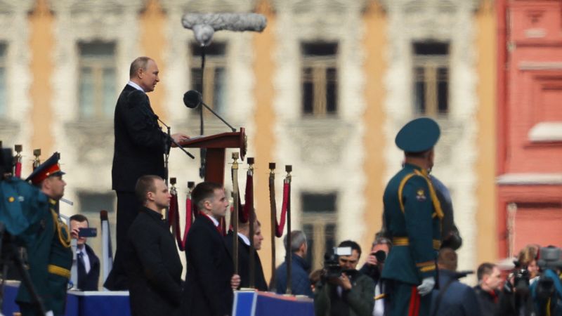 Victory Day speech: On a day without new victories, Putin keeps world guessing