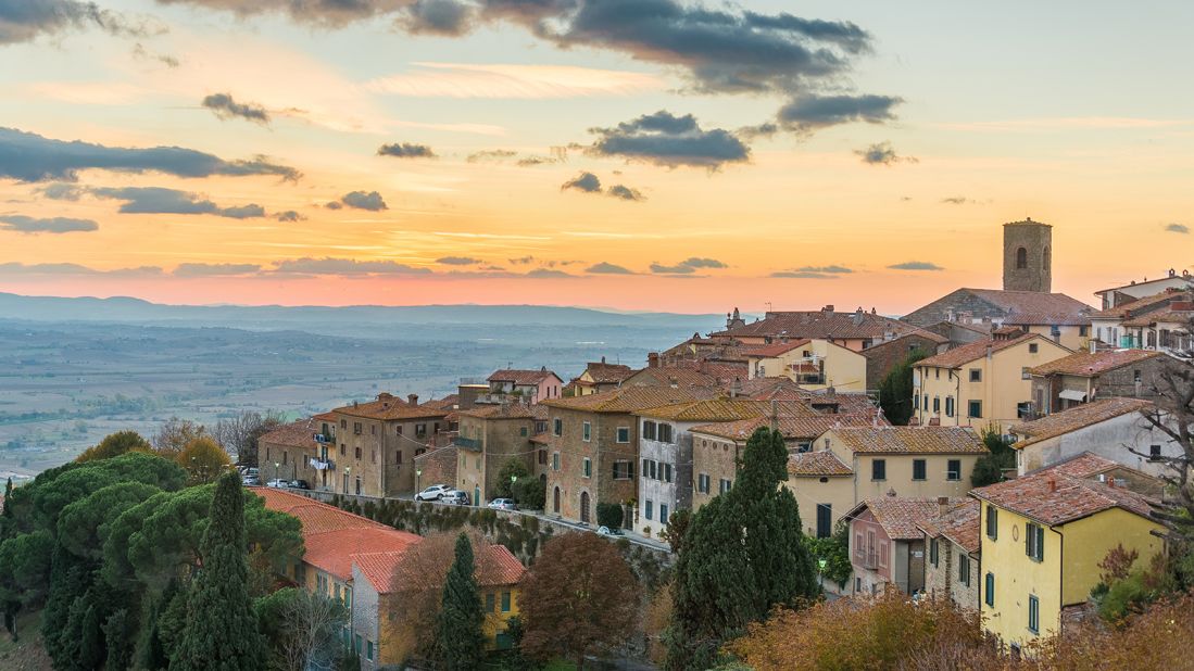 <strong>Friendly neighbors: </strong>Cortona is in Tuscany but is only 10 miles north of the lake.