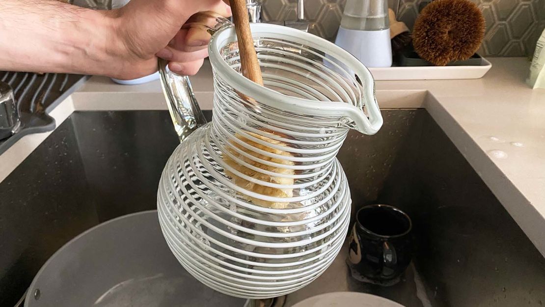 This Editor-Loved OXO Dish Brush Makes Doing the Dishes So Much Easier