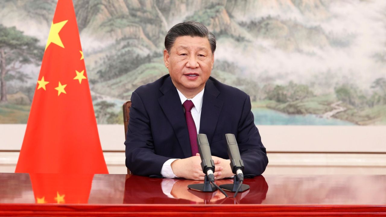 Chinese President Xi Jinping received a domestic vaccine.
