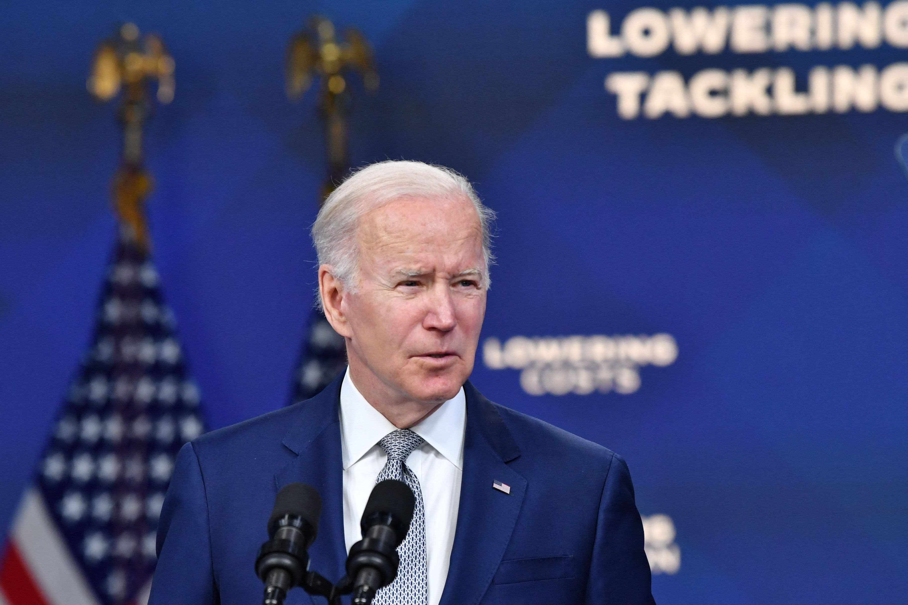 Biden says he won't immediately remove U.S. tariffs on China