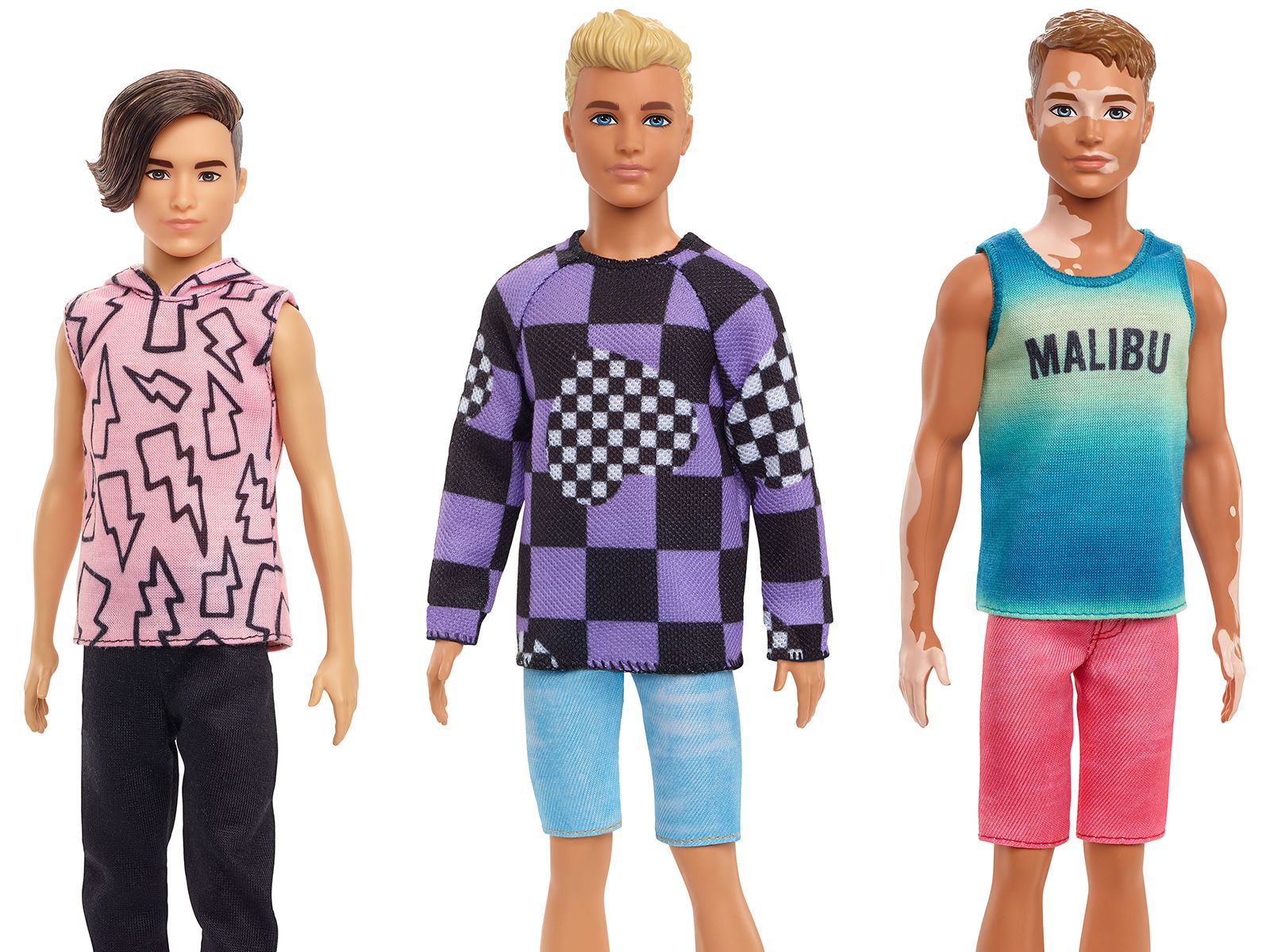 lijst Maakte zich klaar verzending Barbie unveils its first-ever doll with hearing aids | CNN