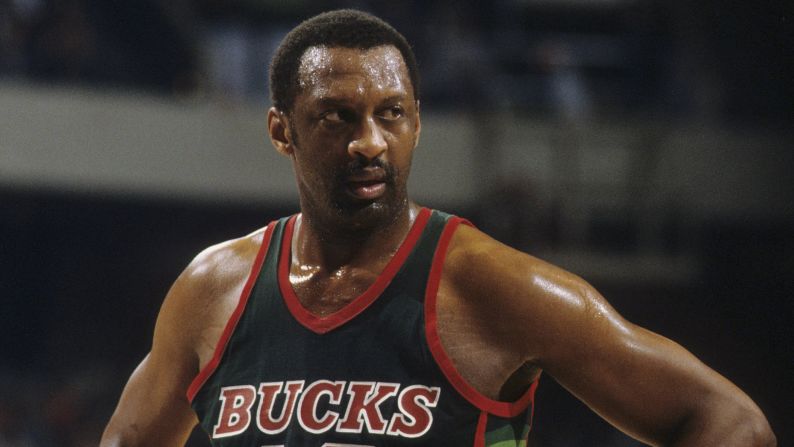 <a target="_blank">Bob Lanier,</a> a Hall of Fame basketball player who was an eight-time NBA All-Star, died May 10, the NBA said. He was 73.