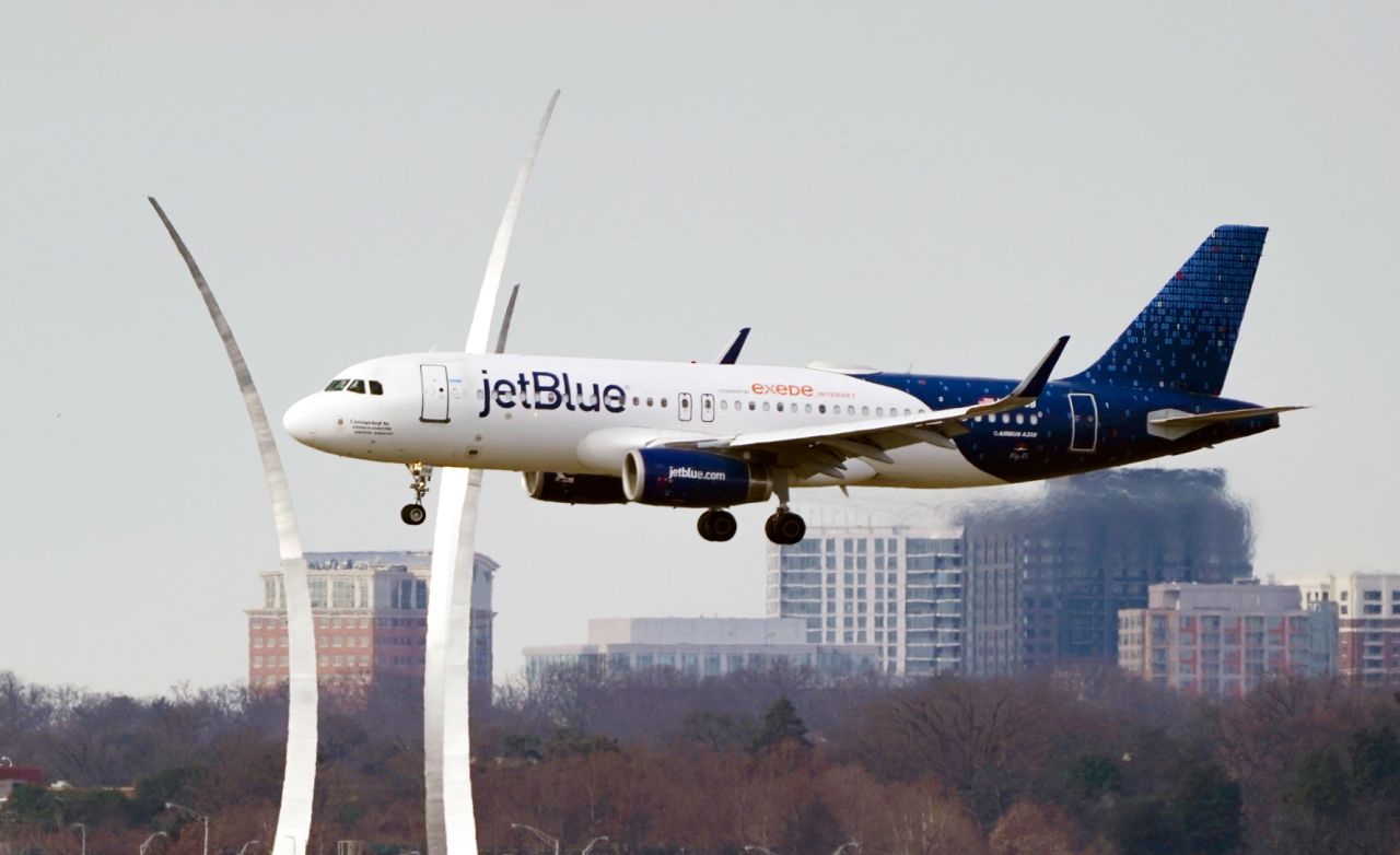 <strong>2. JetBlue Airways</strong>: JetBlue Airways came in second for its economy experience, but took the top spot for premium economy and first/business class passenger satisfaction.