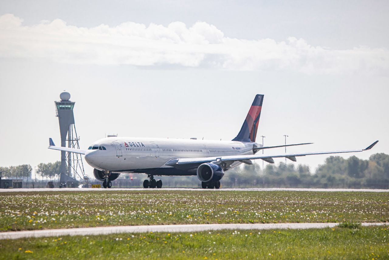 <strong>3. Delta Air Lines</strong>: Last year, Delta was J.D. Power's highest ranked airline for customer satisfaction. This year, the airline is number three for economy, number three for business/first and number two for premium economy.