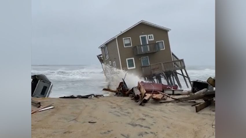north carolina beach house collapse thumbnail