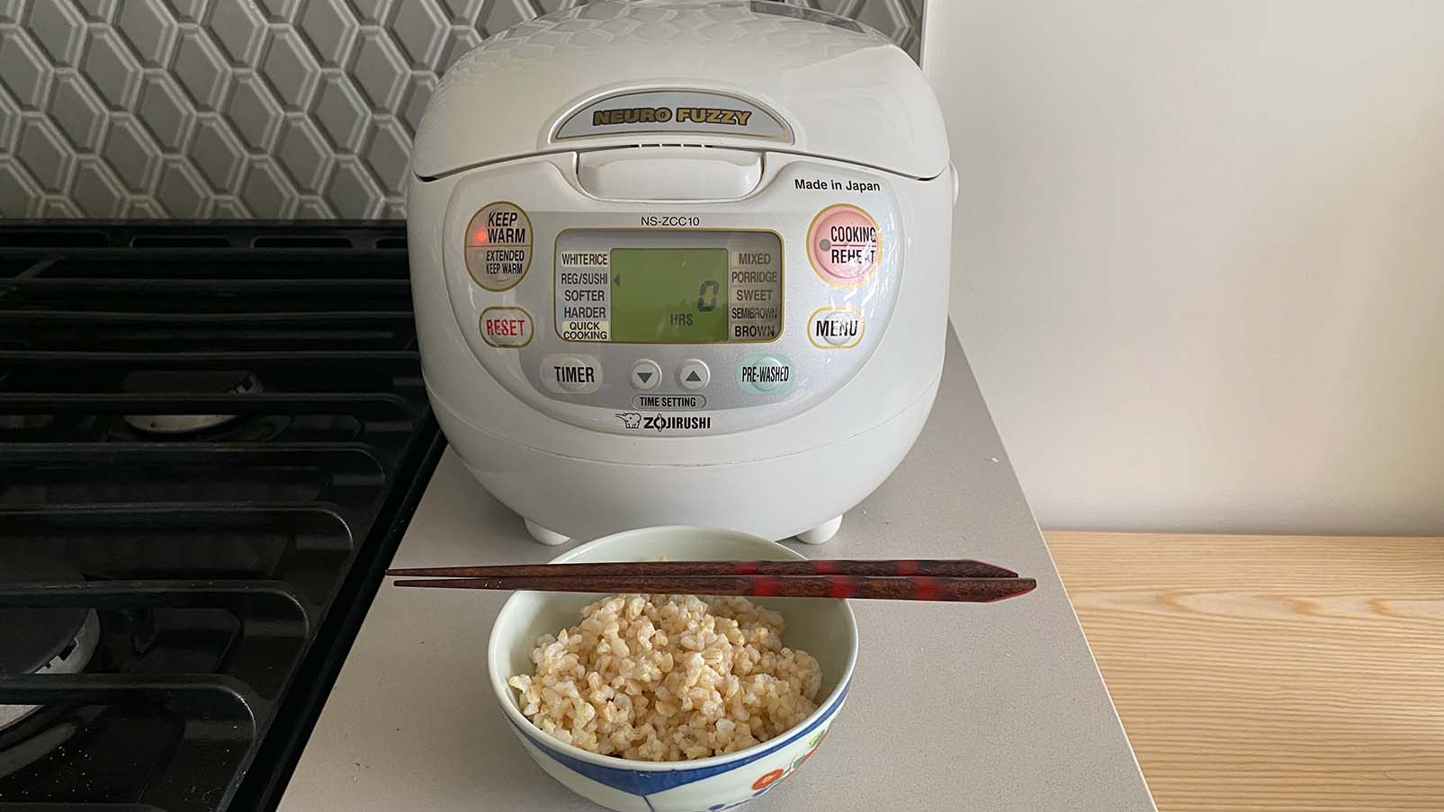Instructions for Using a Neuro Fuzzy Rice Cooker