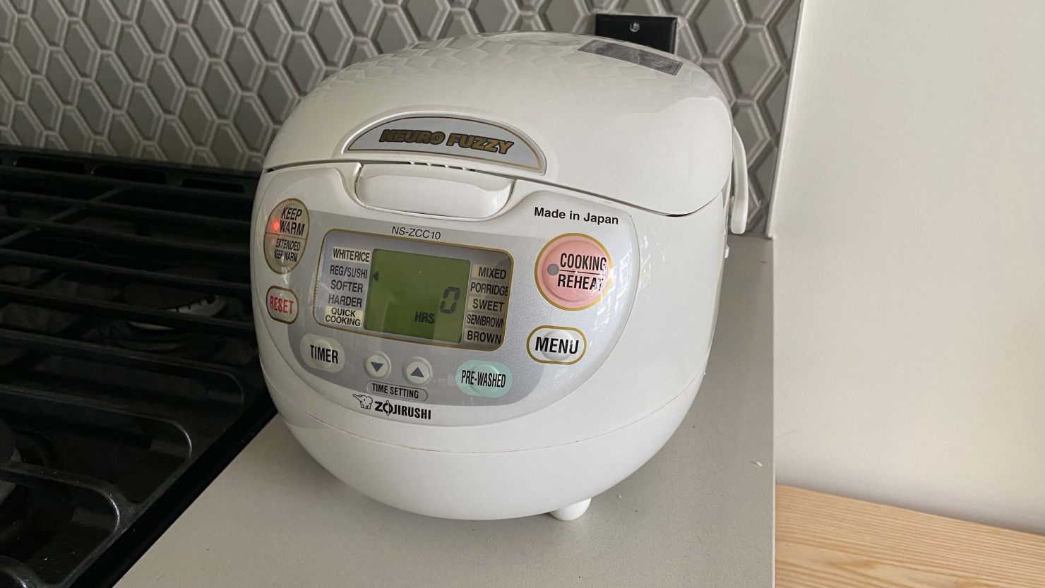 Instructions for Using a Neuro Fuzzy Rice Cooker