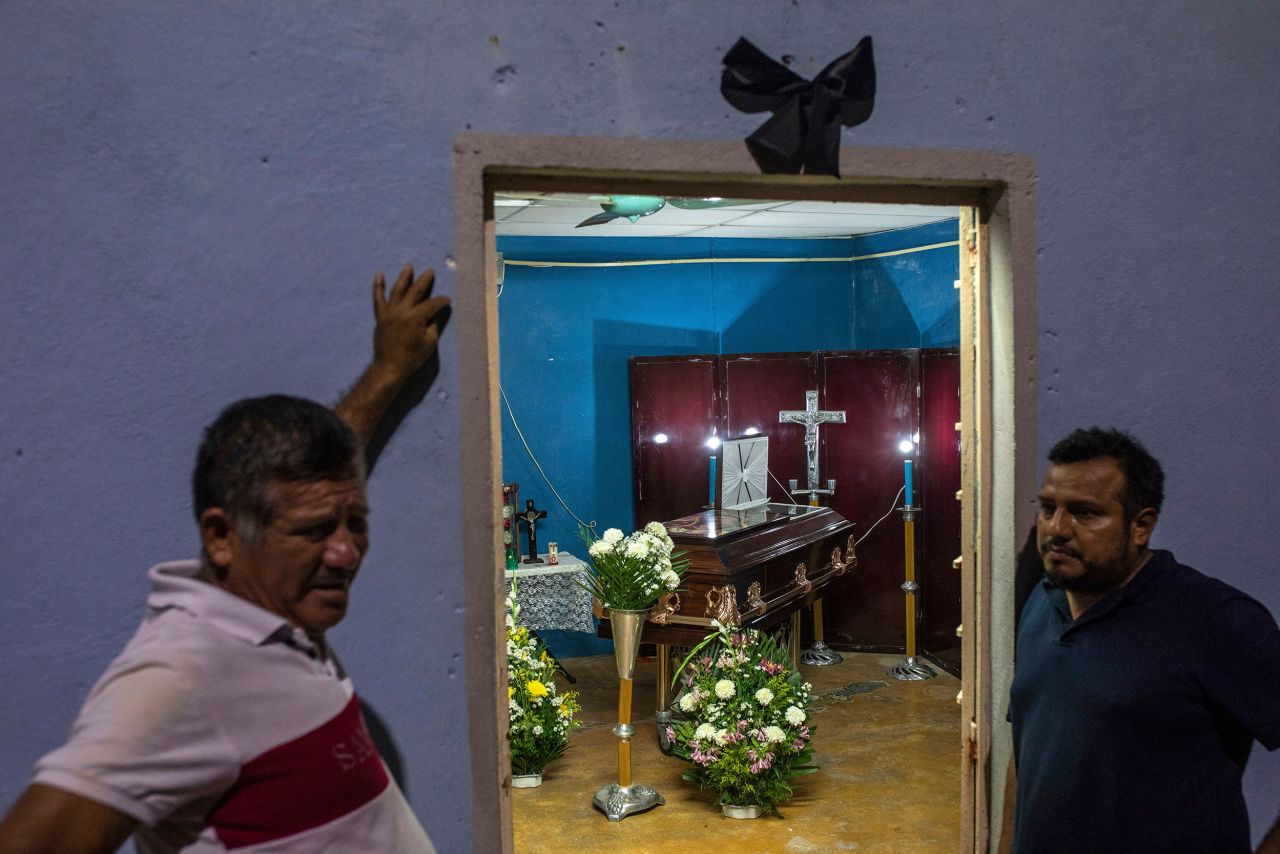 A black ribbon hangs outside the family home of El Veraz reporter Sheila Johana García Olivera during her wake in Minatitlan, Mexico, on Tuesday, May 10. <a href="https://www.cnn.com/2022/05/10/media/mexican-journalists-killed/index.html" target="_blank">Three journalists have been killed in Mexico over the past week,</a> according to government officials